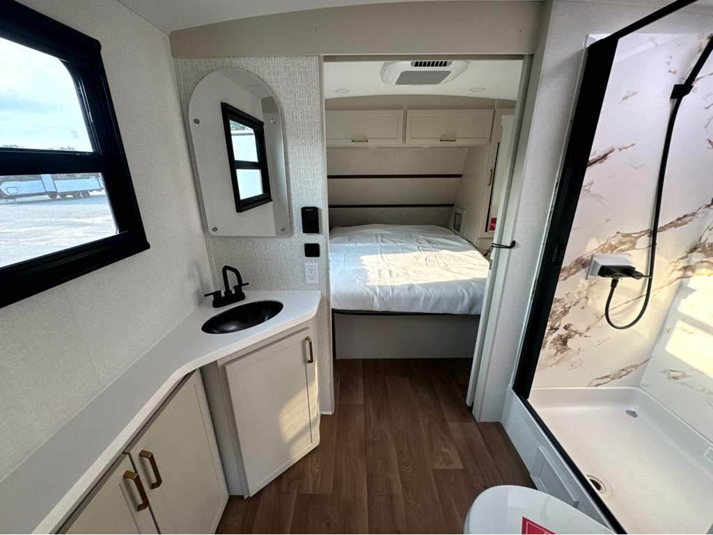 2027 GRAND DESIGN IMAGINE 2500RL - Image 28