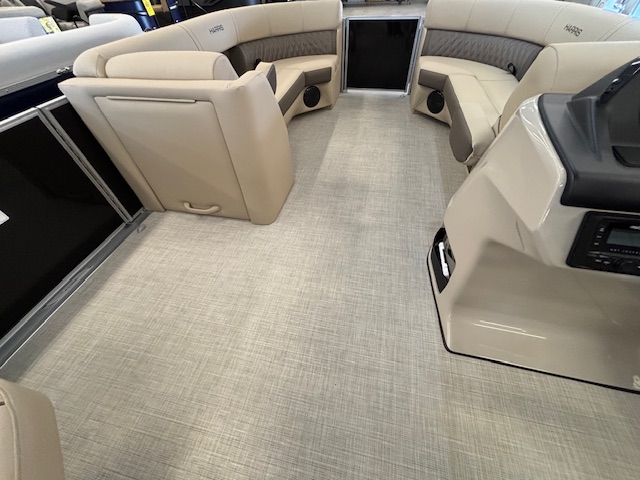 2026 HARRIS CRUISER 230 CWDH - Image 26
