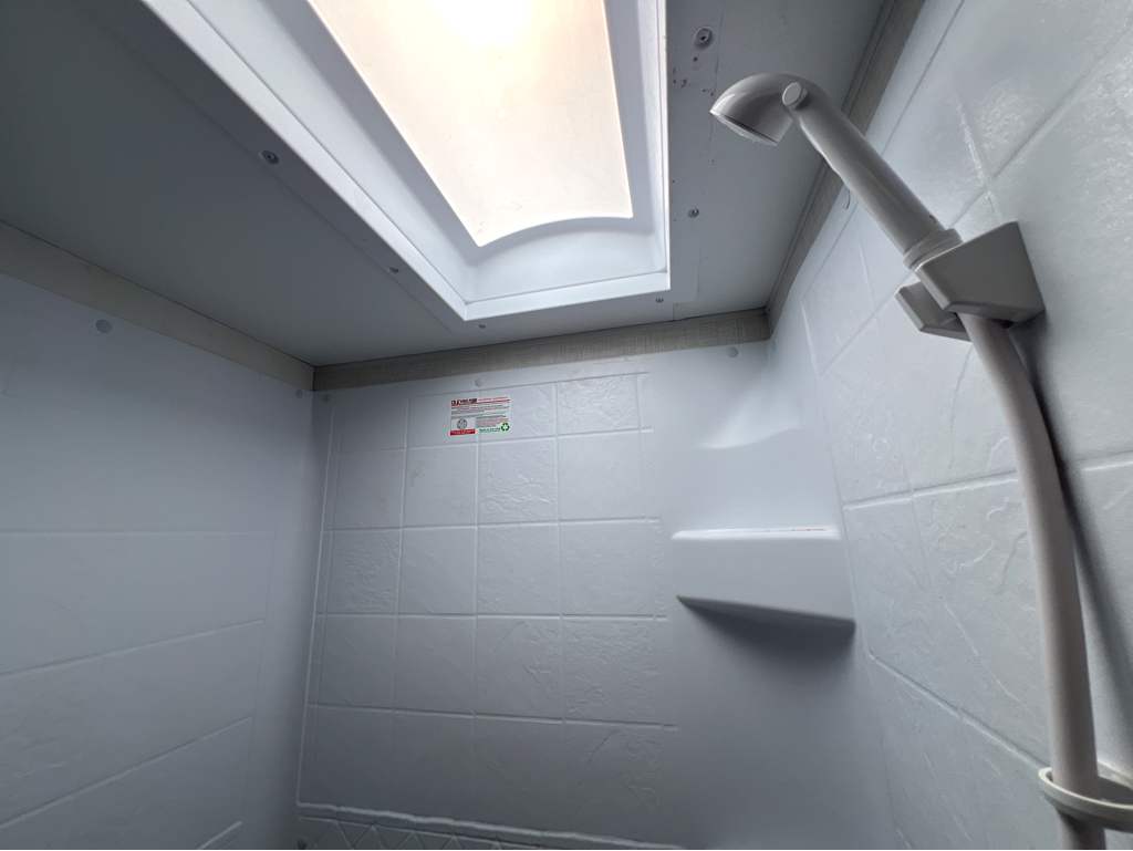 2026 VENTURE RV SIENNA 251VRB - Image 19