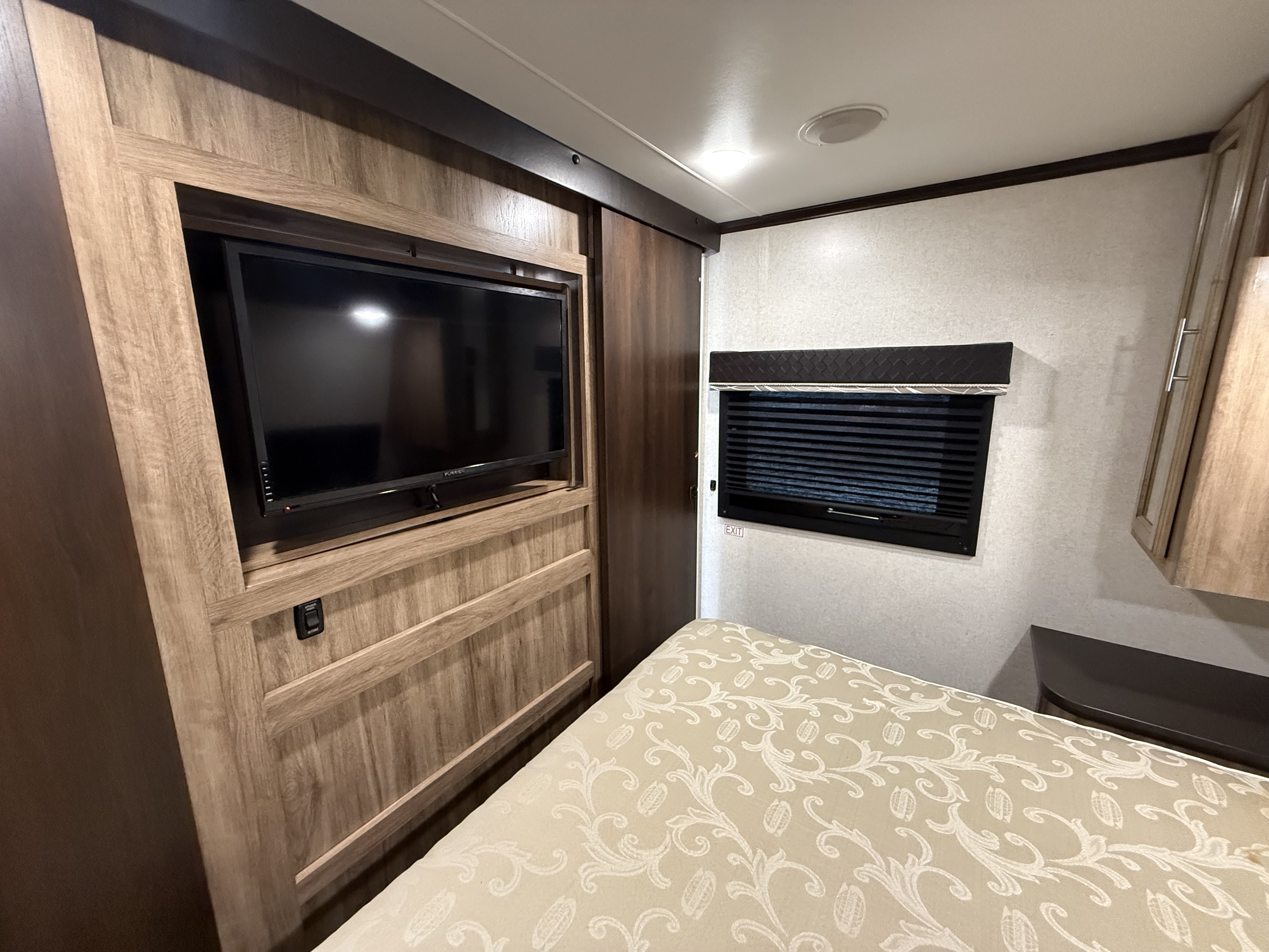 2018 Jayco Jay Feather 25BH - Image 20
