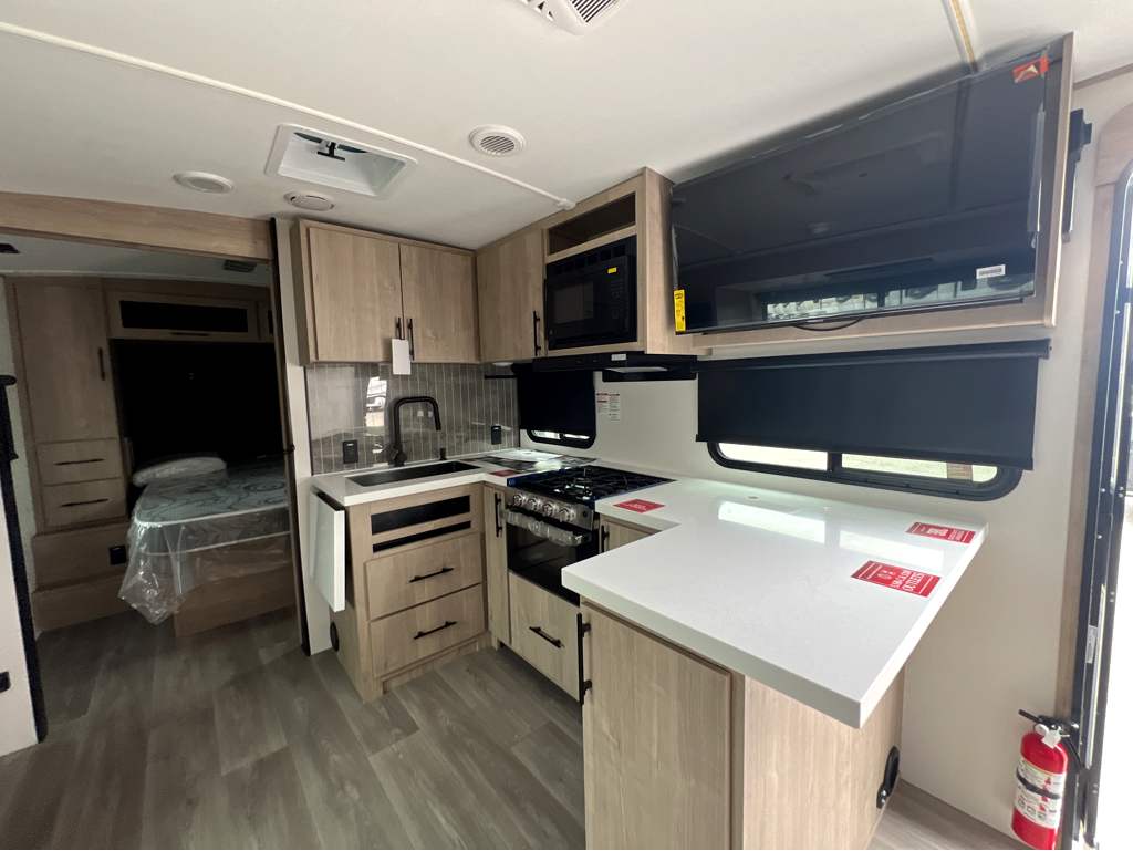 2026 GRAND DESIGN IMAGINE 2300MK - Image 8