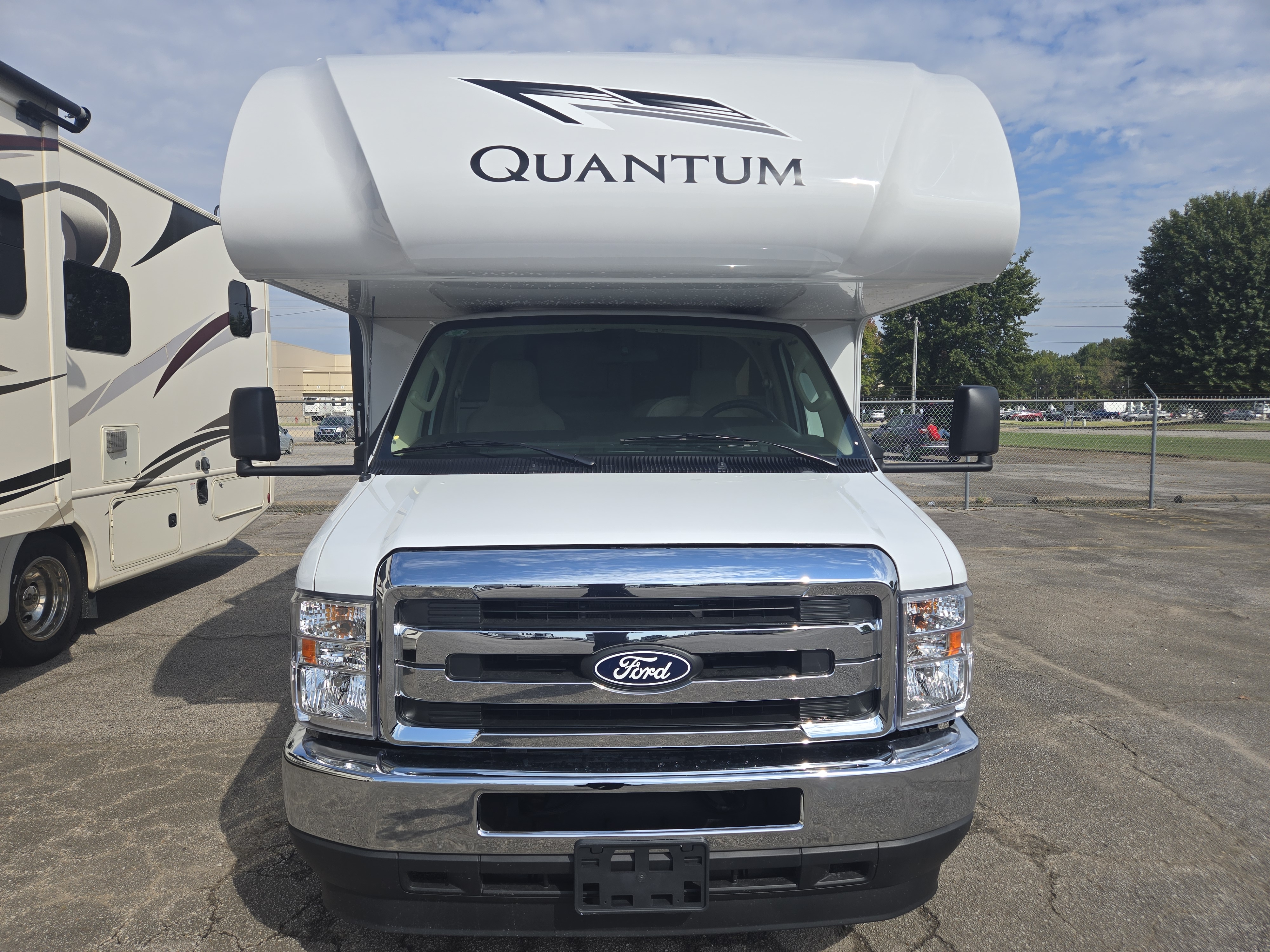 2026 Thor Motor Coach Quantum LC21 - Image 2