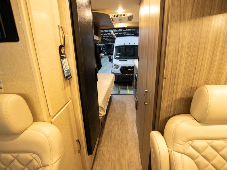 2024 Jayco Swift 20D - Image 7