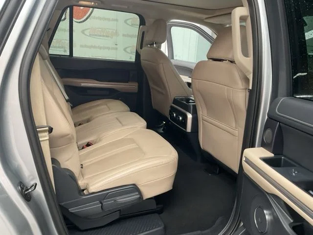 2024 Ford Expedition Utility 4D Limited 4WD V6 Turbo - Image 26