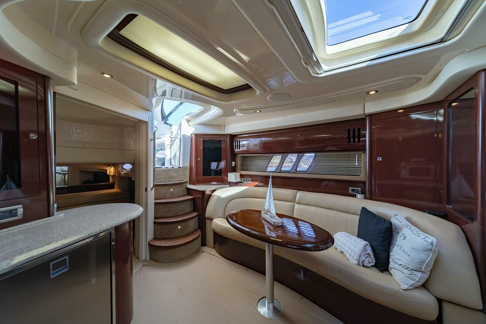 2008 Sea Ray 44 Sundancer - Image 19