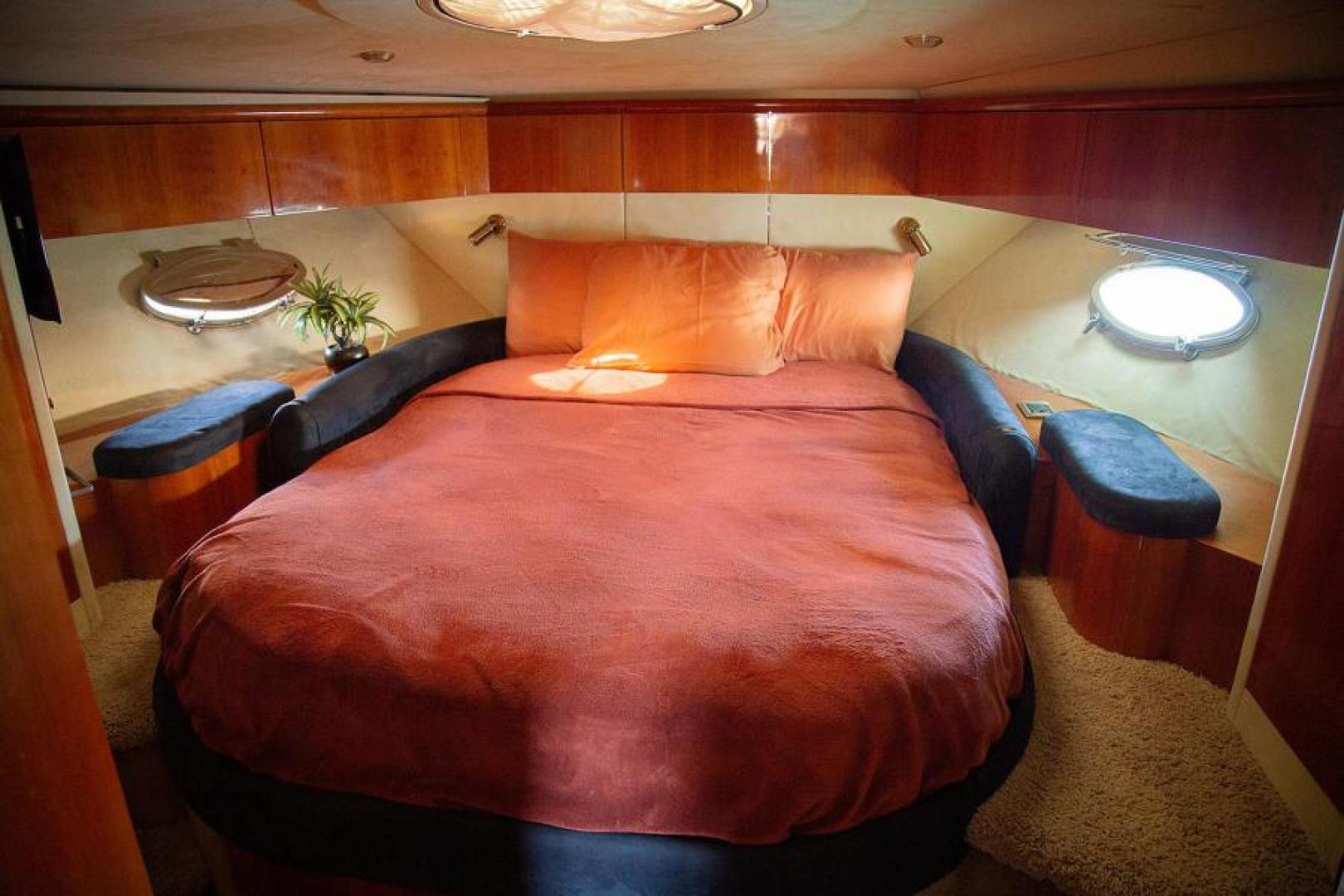 1999 Sunseeker Predator 58 - Image 14