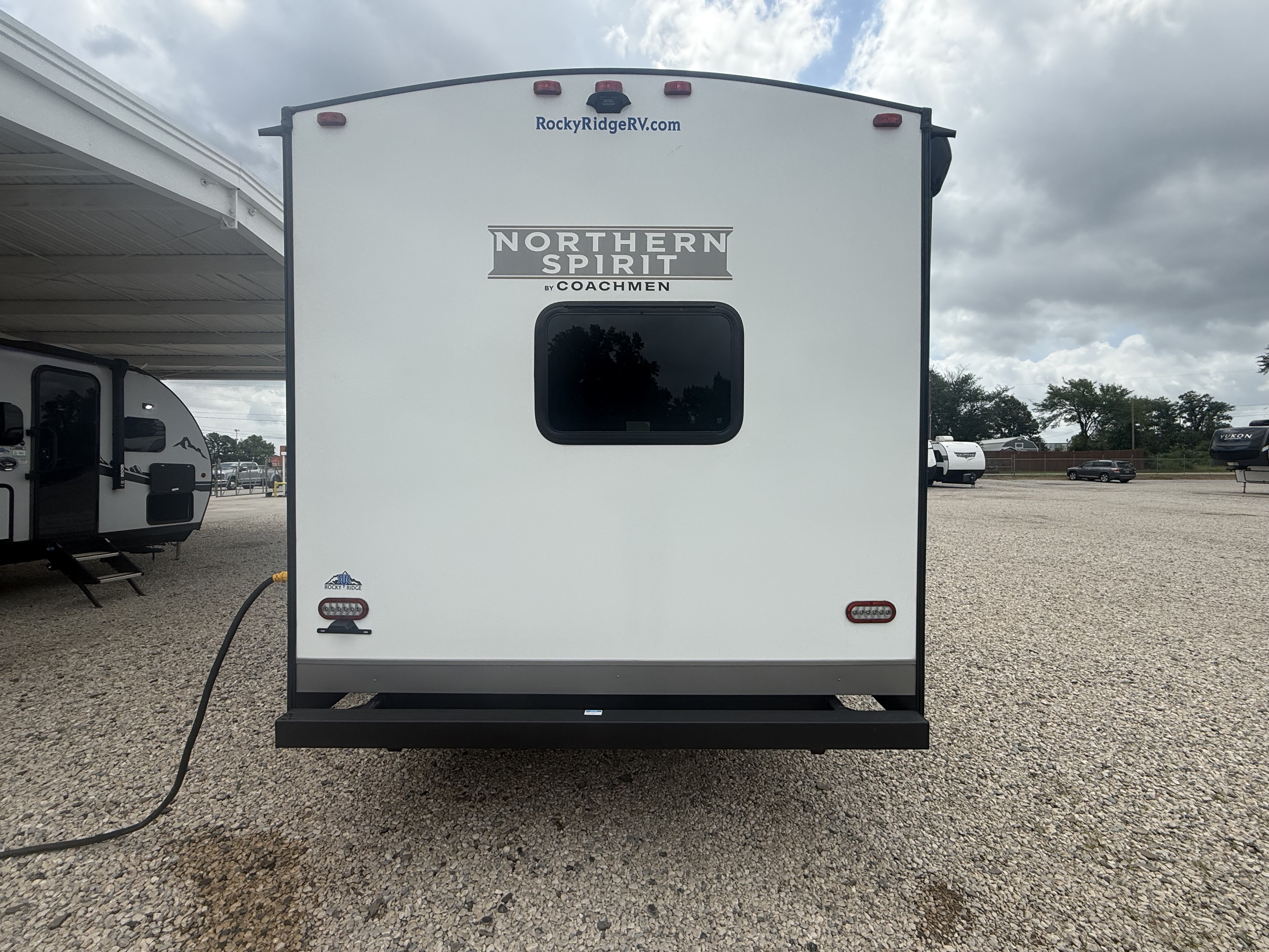 2026 Coachmen Northern Spirit 2565FK - Image 7