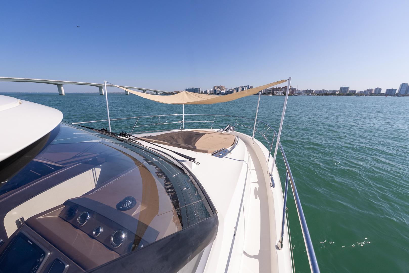 2016 Prestige 550 S - Image 7