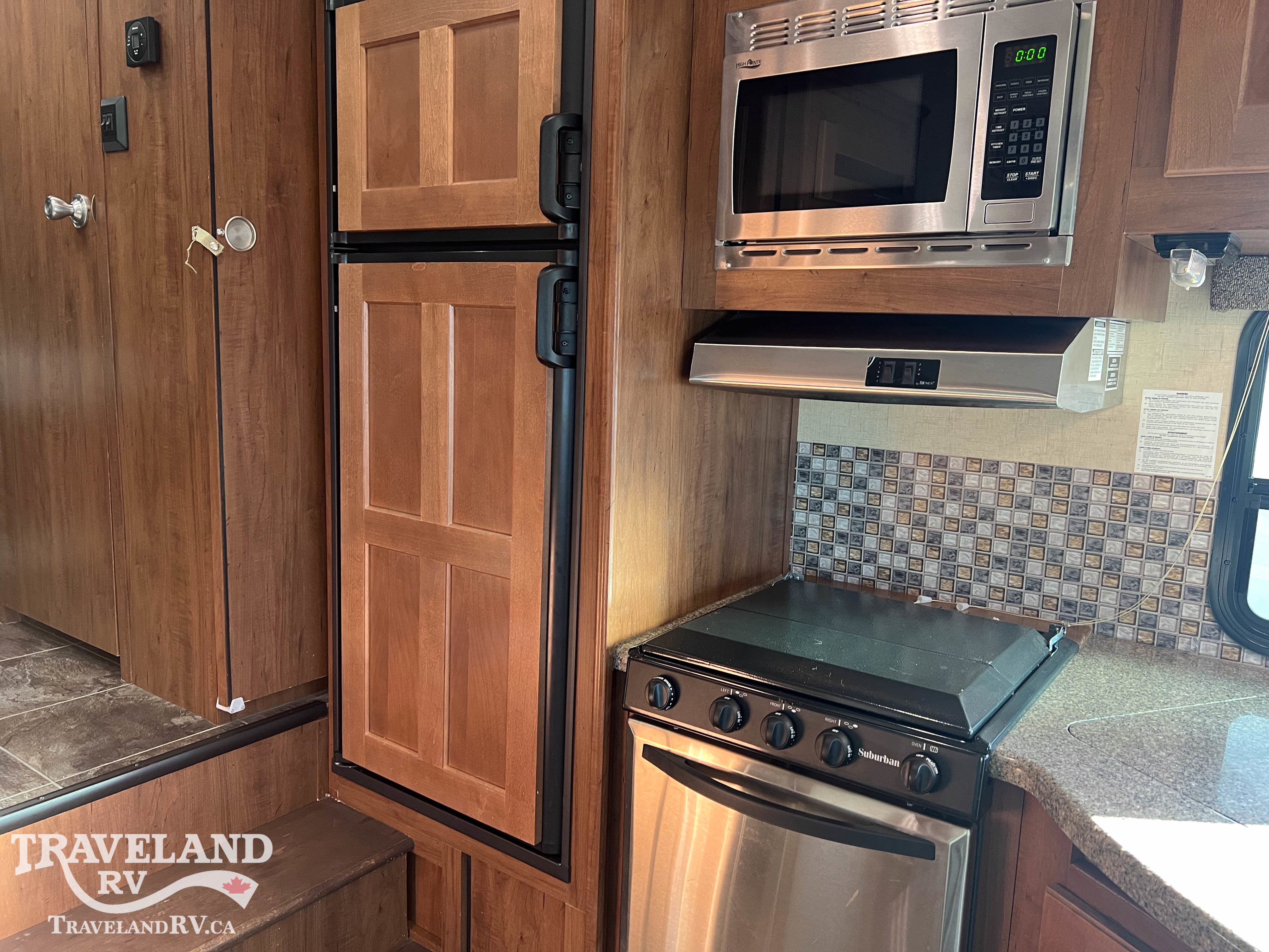 2016 Forest River WILDCAT 242RL - Image 20