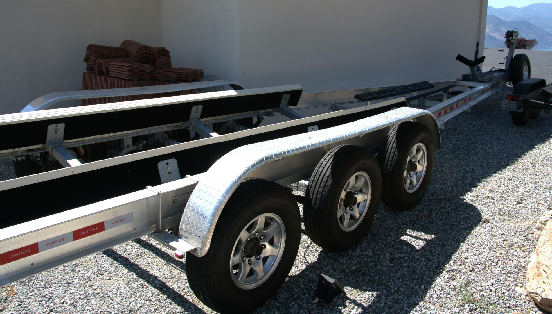 2005 Cobalt 343 - Image 70