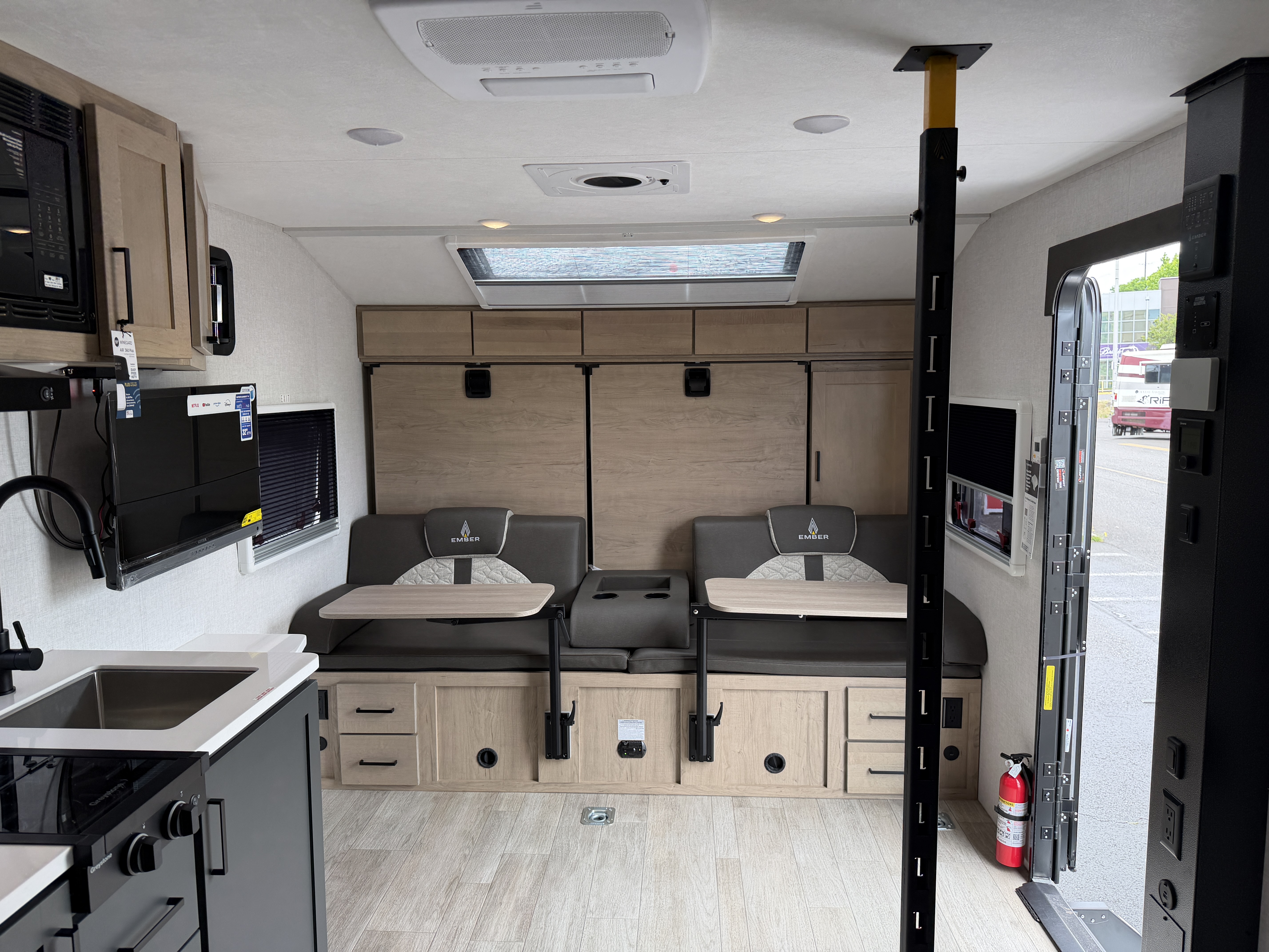 2026 Ember RV Overland Series 240TKR - Image 15