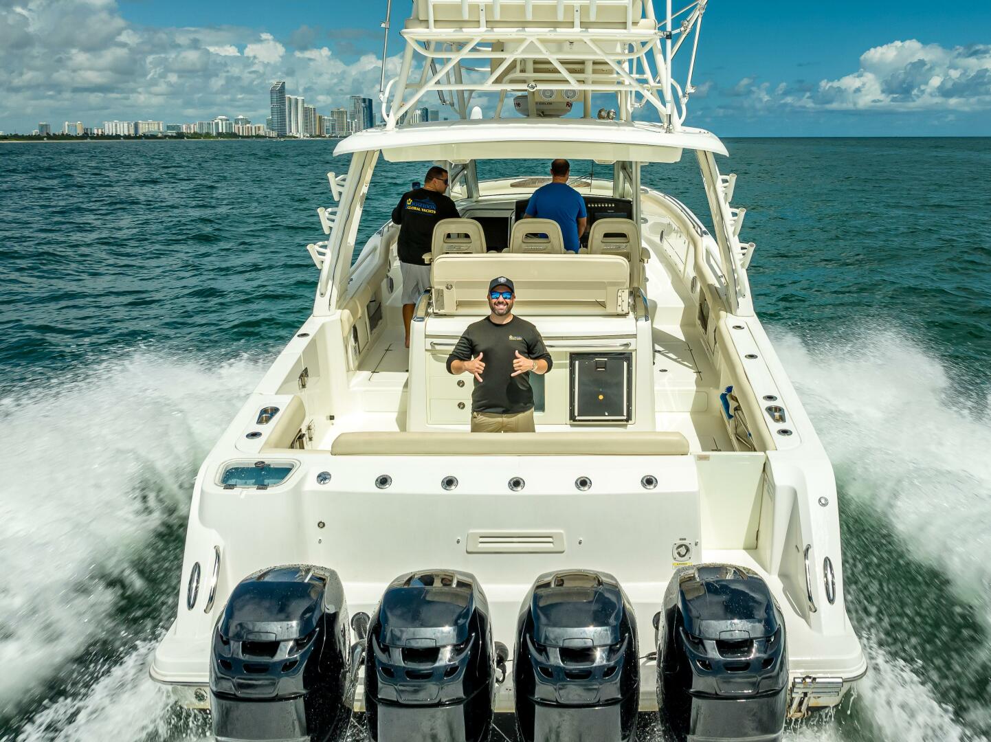 2016 Boston Whaler - Image 61