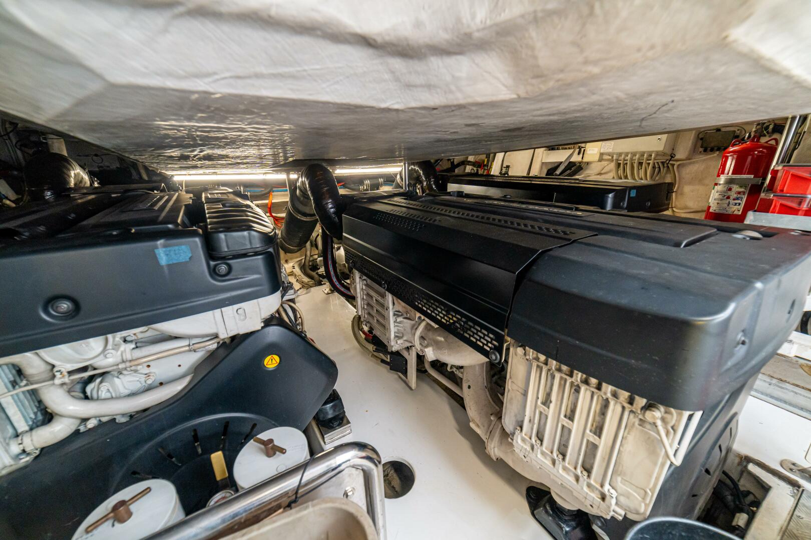 2017 Azimut 77S - Image 122