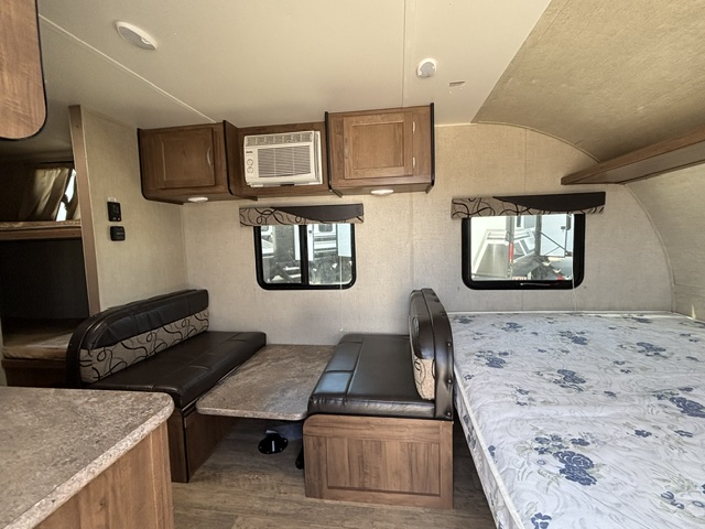 2018 Gulf Stream Ameri-Lite Super-Lite 198BH - Image 8