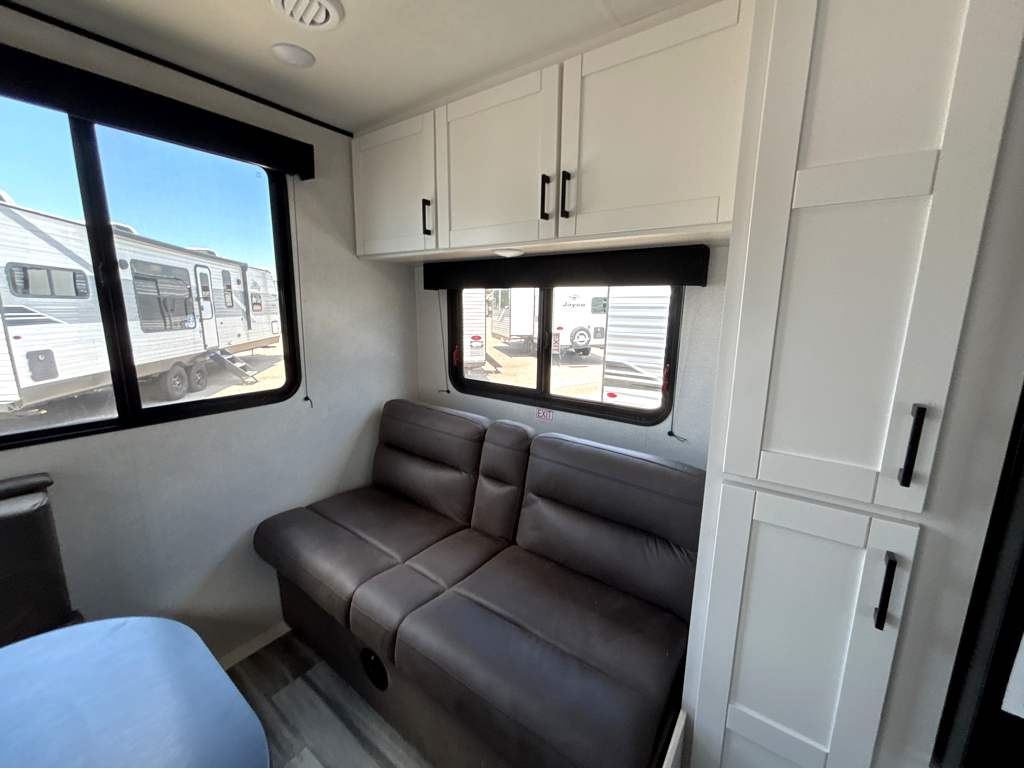 2026 JAYCO JAY FLIGHT SLX 210QB - Image 14