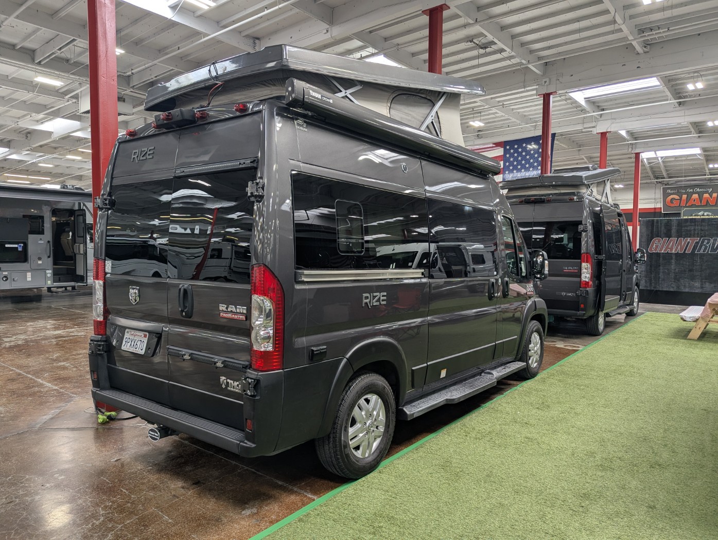 2023 Thor Motor Coach Rize 18A - Image 8