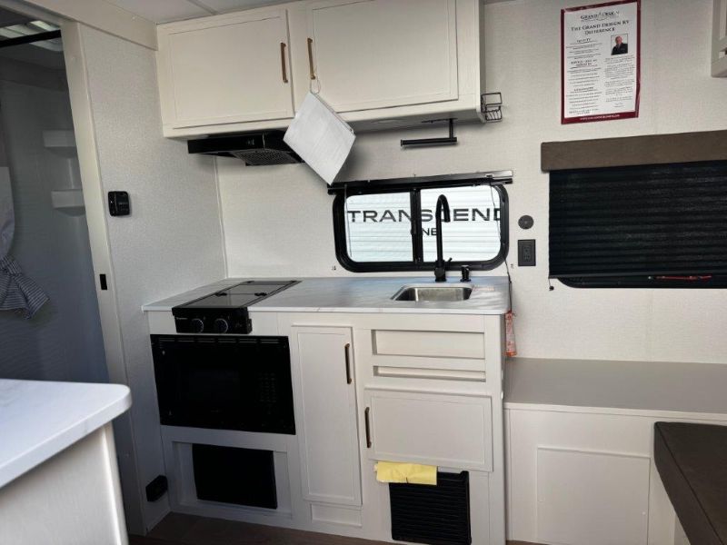 2026 Grand Design Transcend ONE 131DL - Image 9