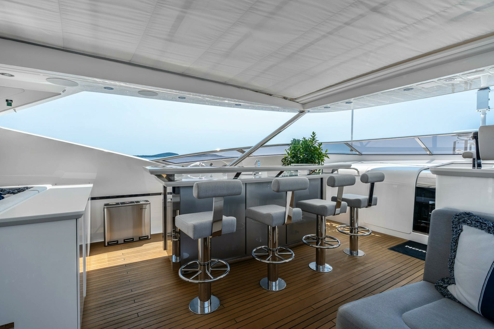 2020 Sunseeker Sunseeker 116 Yacht - Image 15