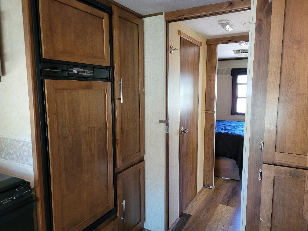 2006 Jayco Seneca HD 34 SS - Image 12