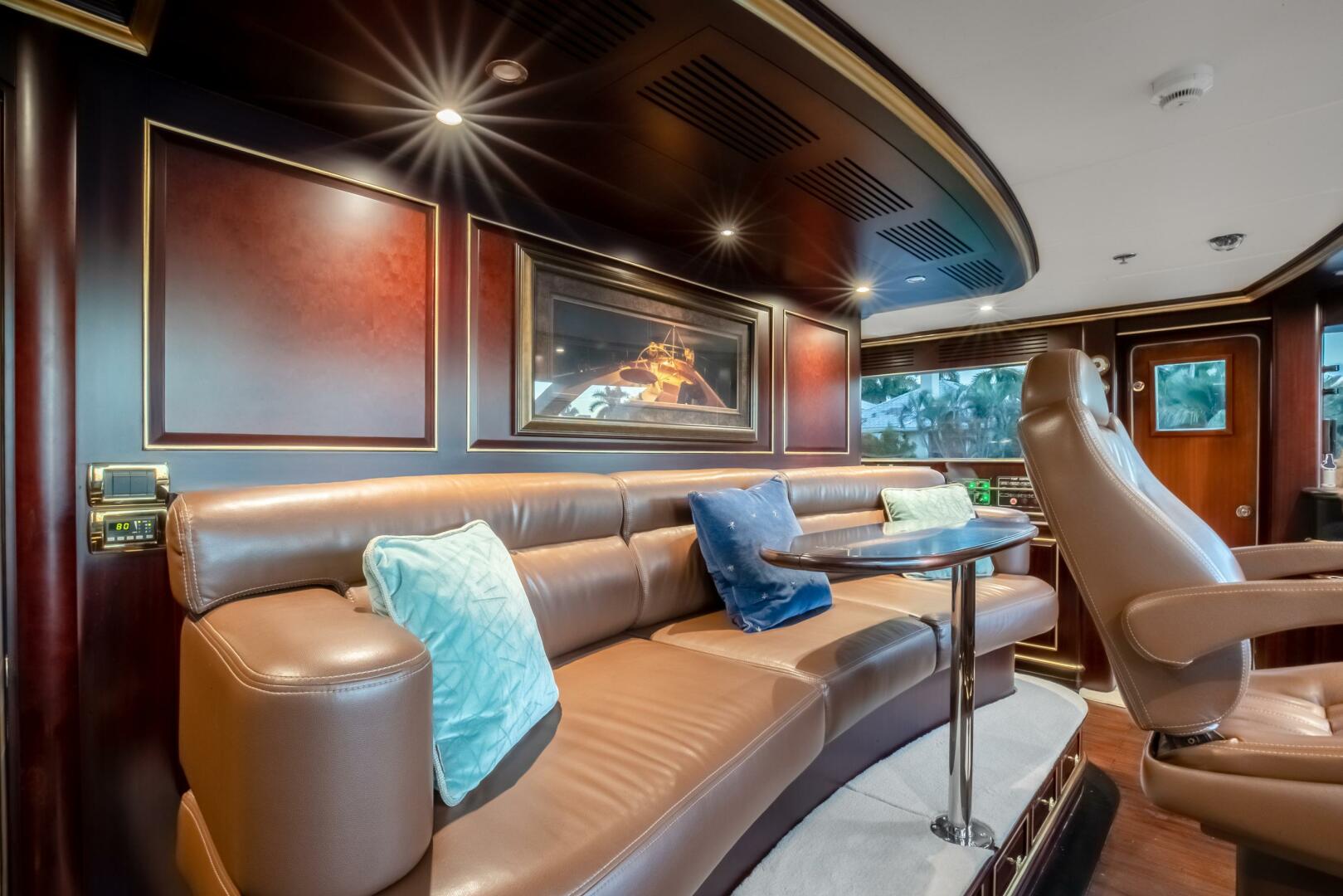 2009 Horizon Model Tri-Deck - Image 22