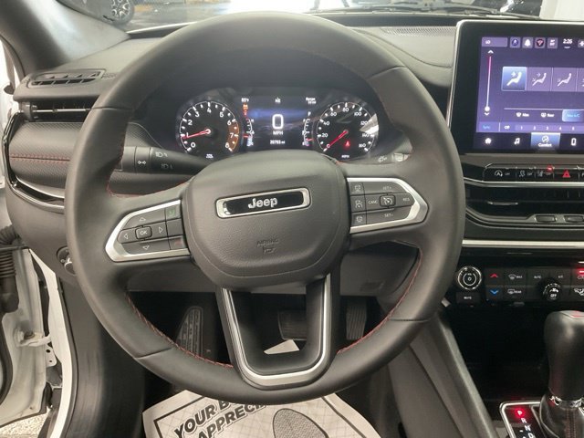 2025 Jeep Compass Trailhawk 4x4 - Image 19