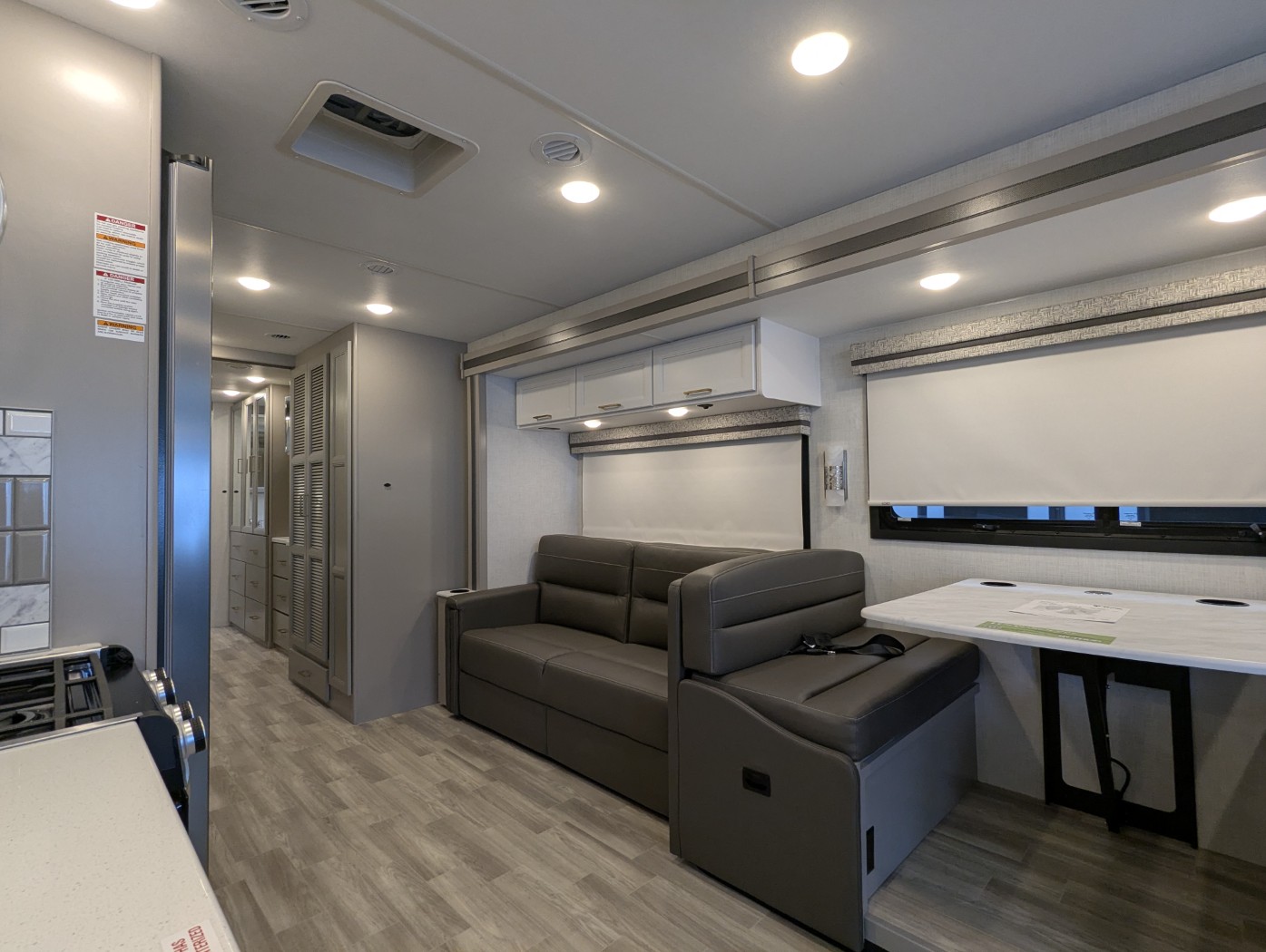 2026 Thor Motor Coach Windsport 35G - Image 11