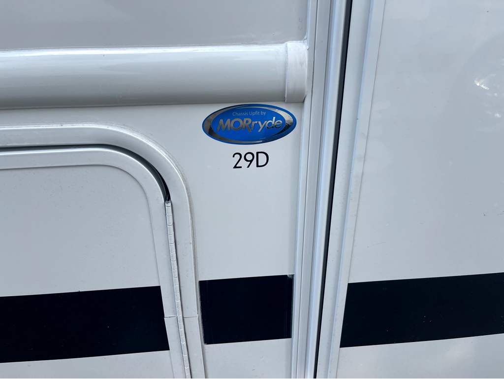 2026 THOR MOTOR COACH RESONATE 29D - Image 7