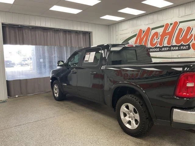 2025 Ram 1500 Big Horn 4x4 Crew Cab 5'7" Box - Image 6