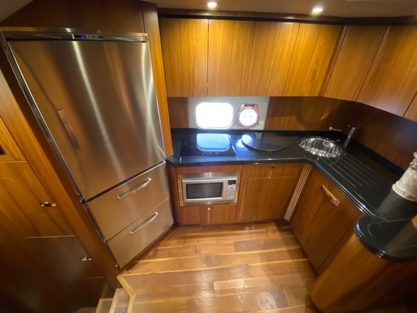 2015 Sunseeker Manhattan 55 - Image 23