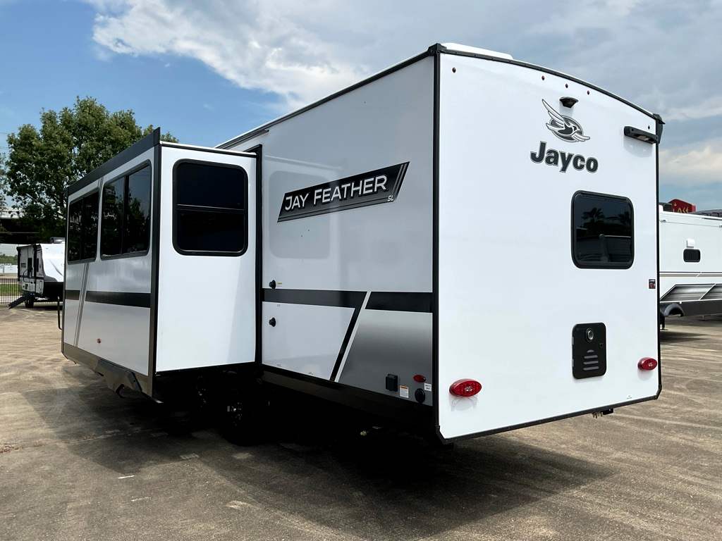 2027 JAYCO Jay Feather 26BHSL - Image 31