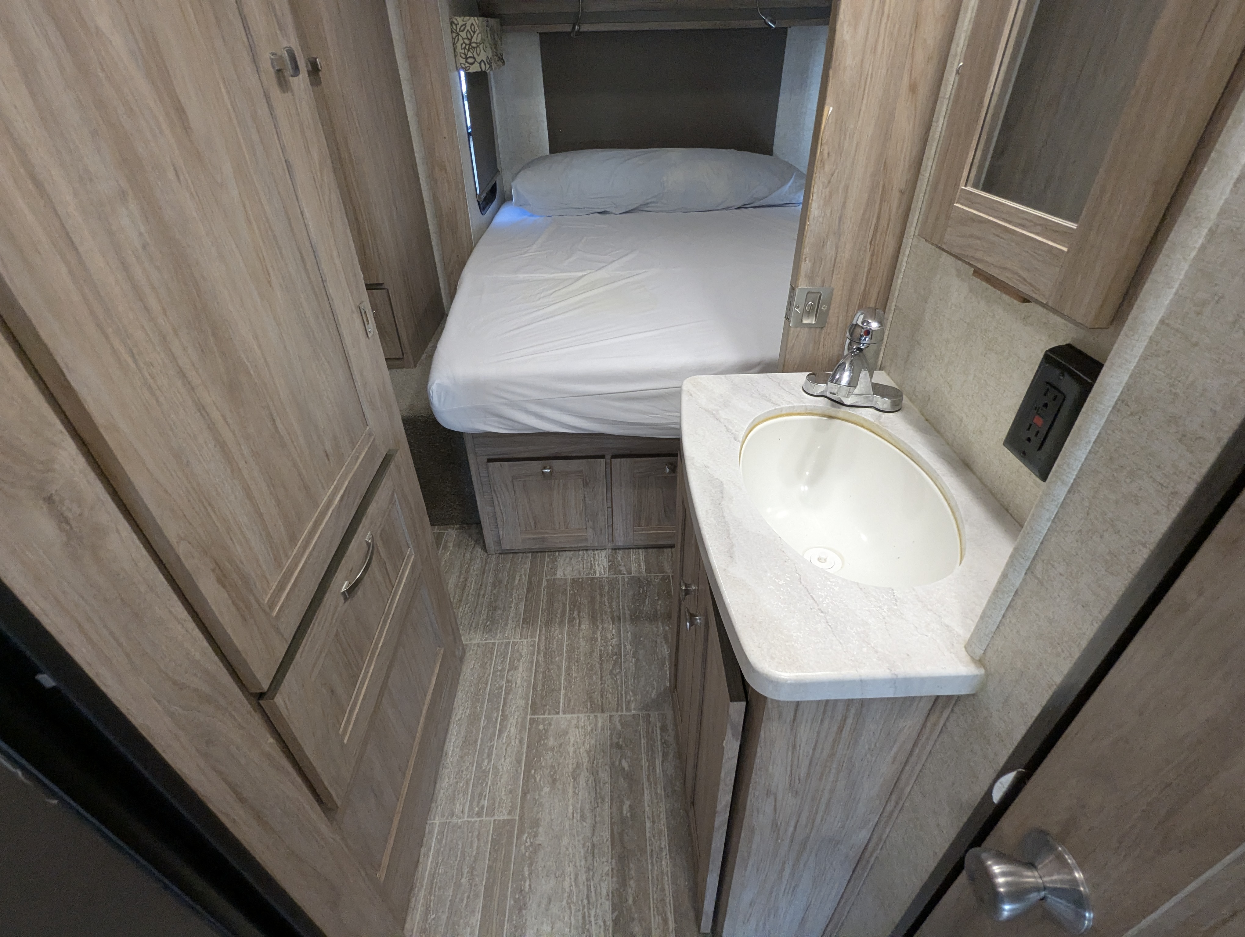 2019 Forest River Forester 2401R MBS - Image 18