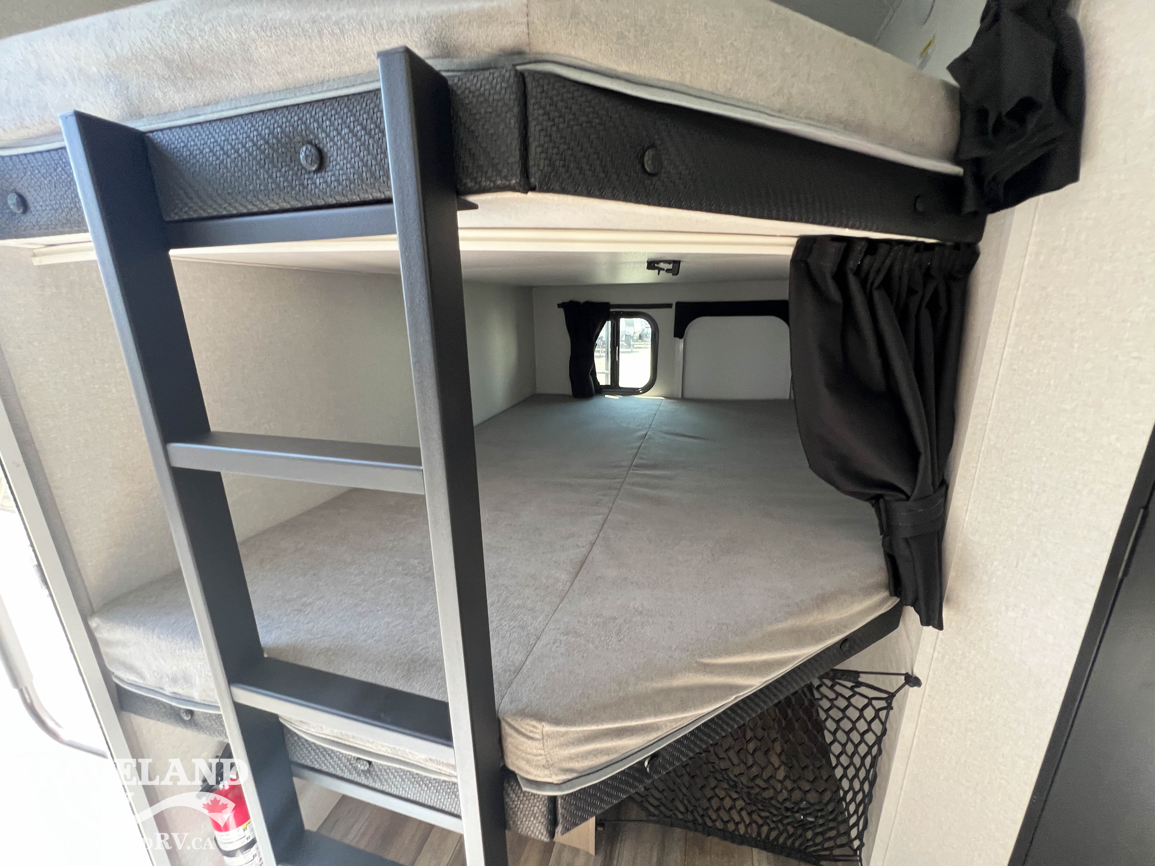 2026 Highland Ridge Range Lite 270DBL - Image 21