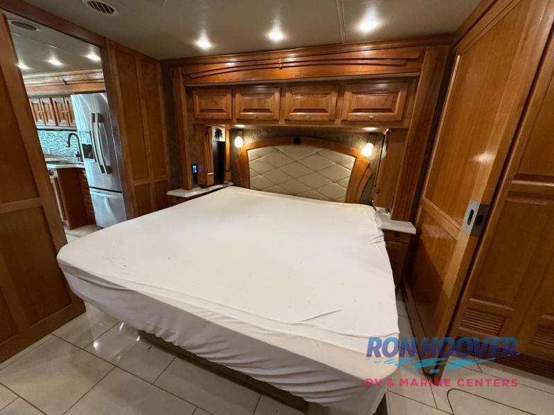 2015 TIFFIN PHAETON M40AH - Image 11