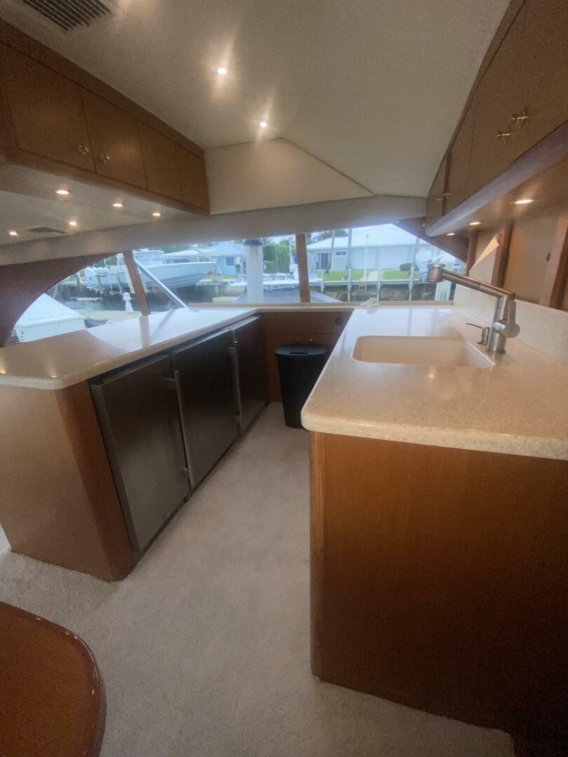 2002 Ocean Yachts 52 Super Sport - Image 9