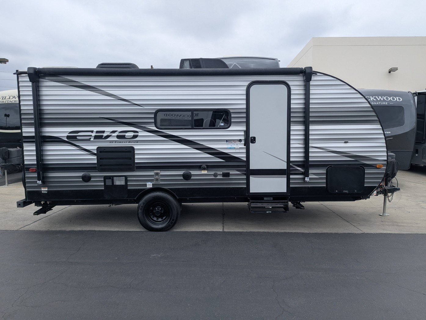 2022 Forest River EVO 177BQ - Image 6