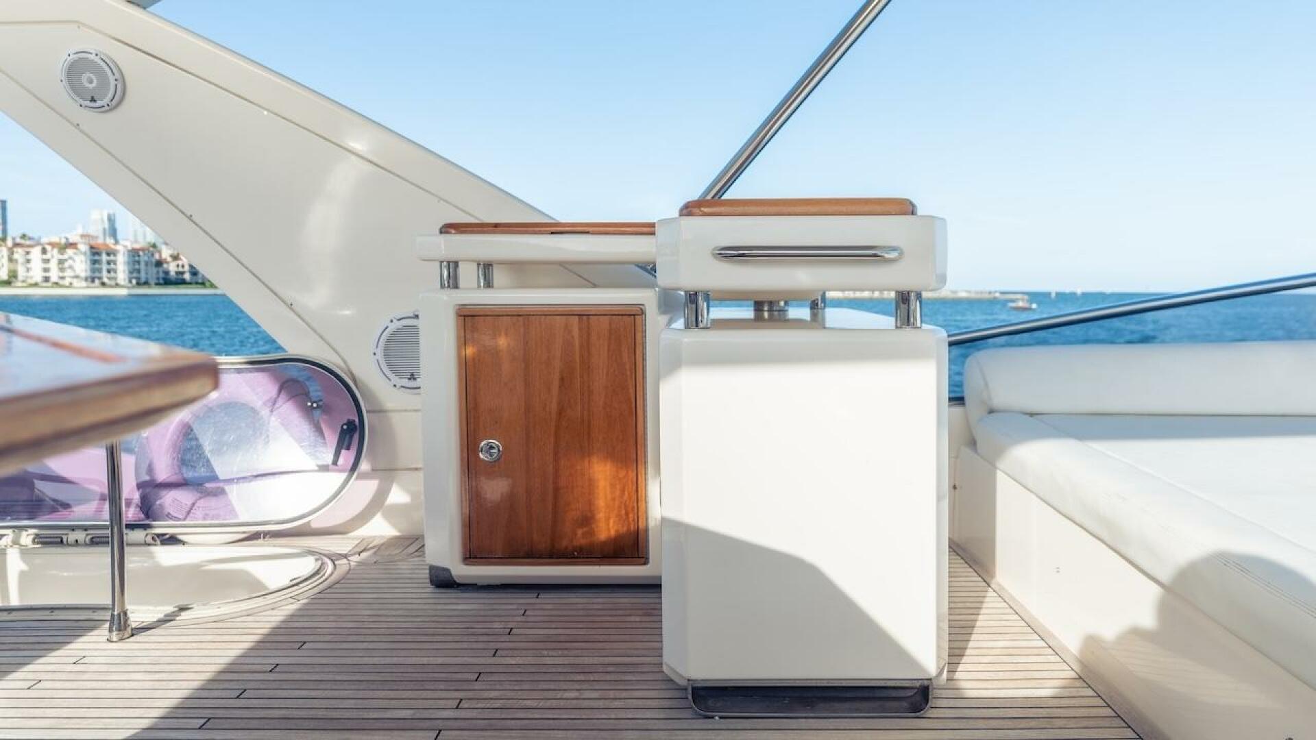 2012 Azimut Evolution - Image 39
