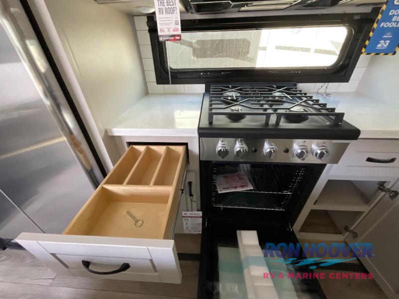 2026 JAYCO NORTHPOINT 382FLRB - Image 14