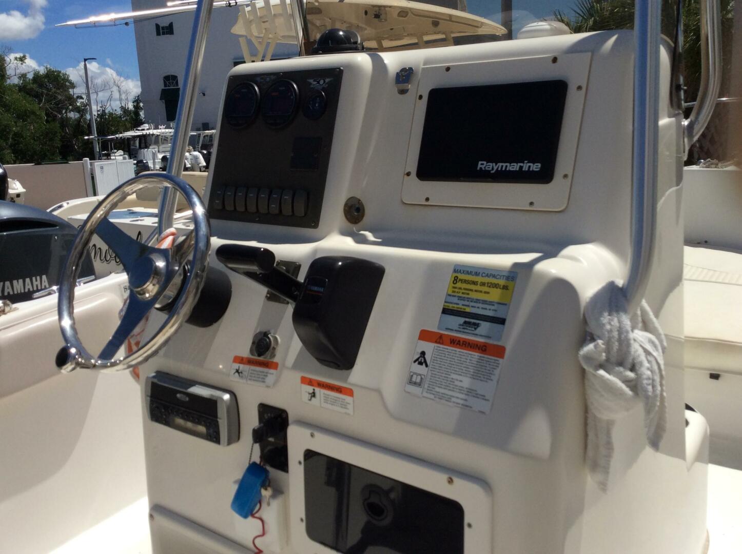 2005 Seaswirl Striper - Image 10