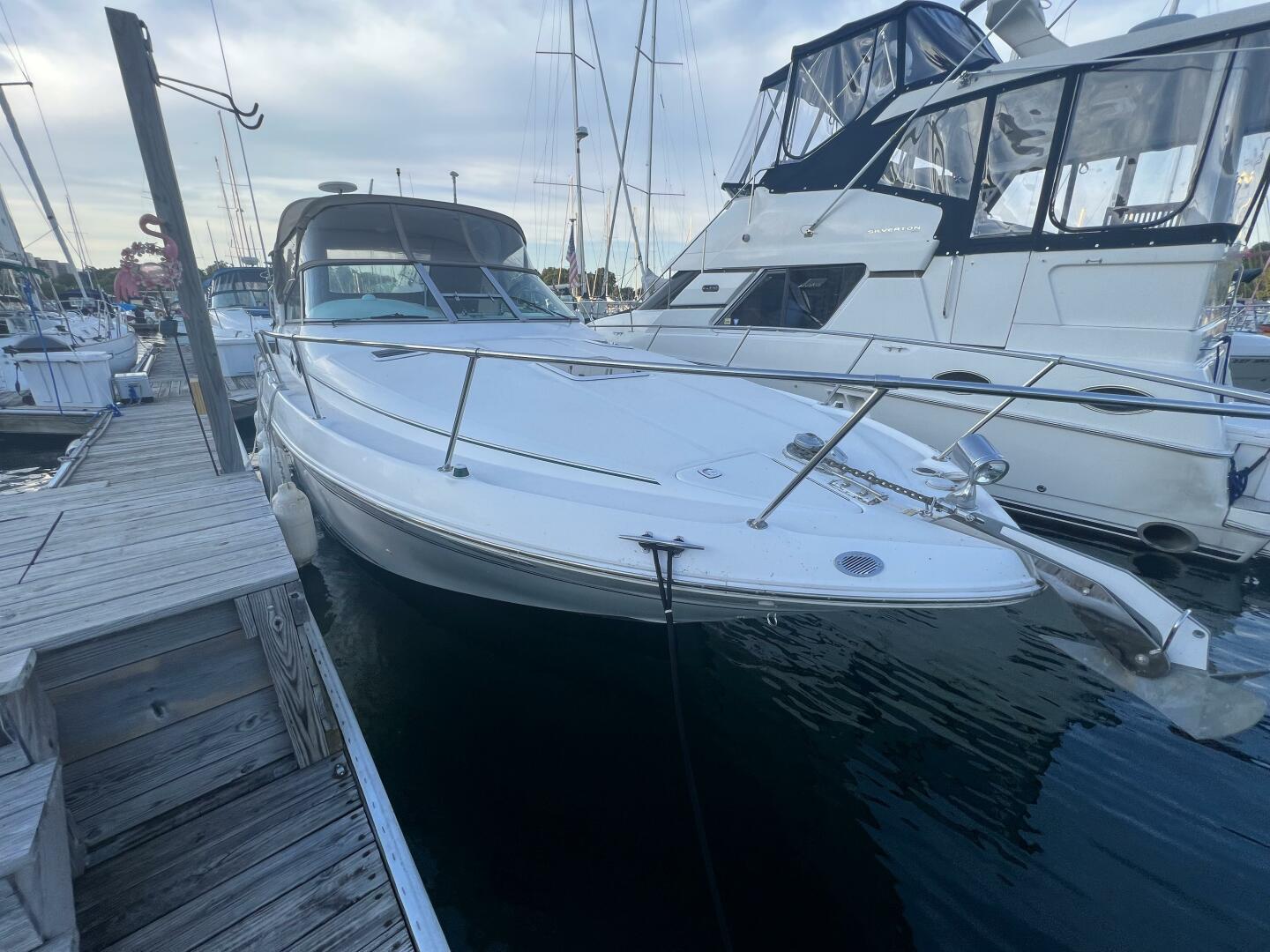 1999 Sea Ray 310 Sundancer - Image 4