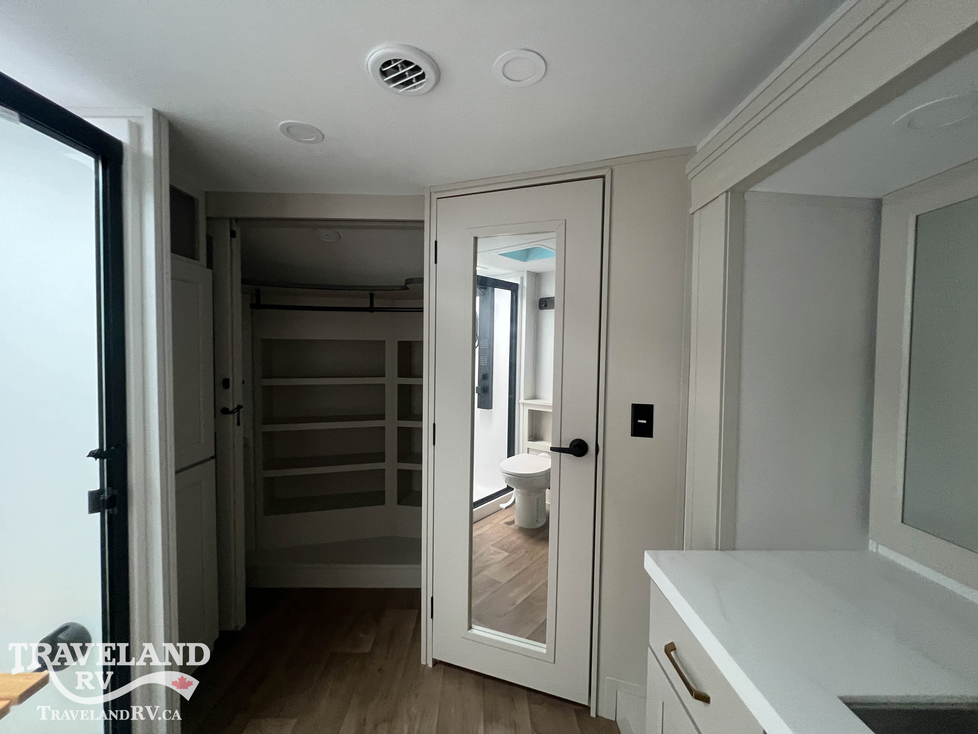 2027 Grand Design Solitude 417KB - Image 33