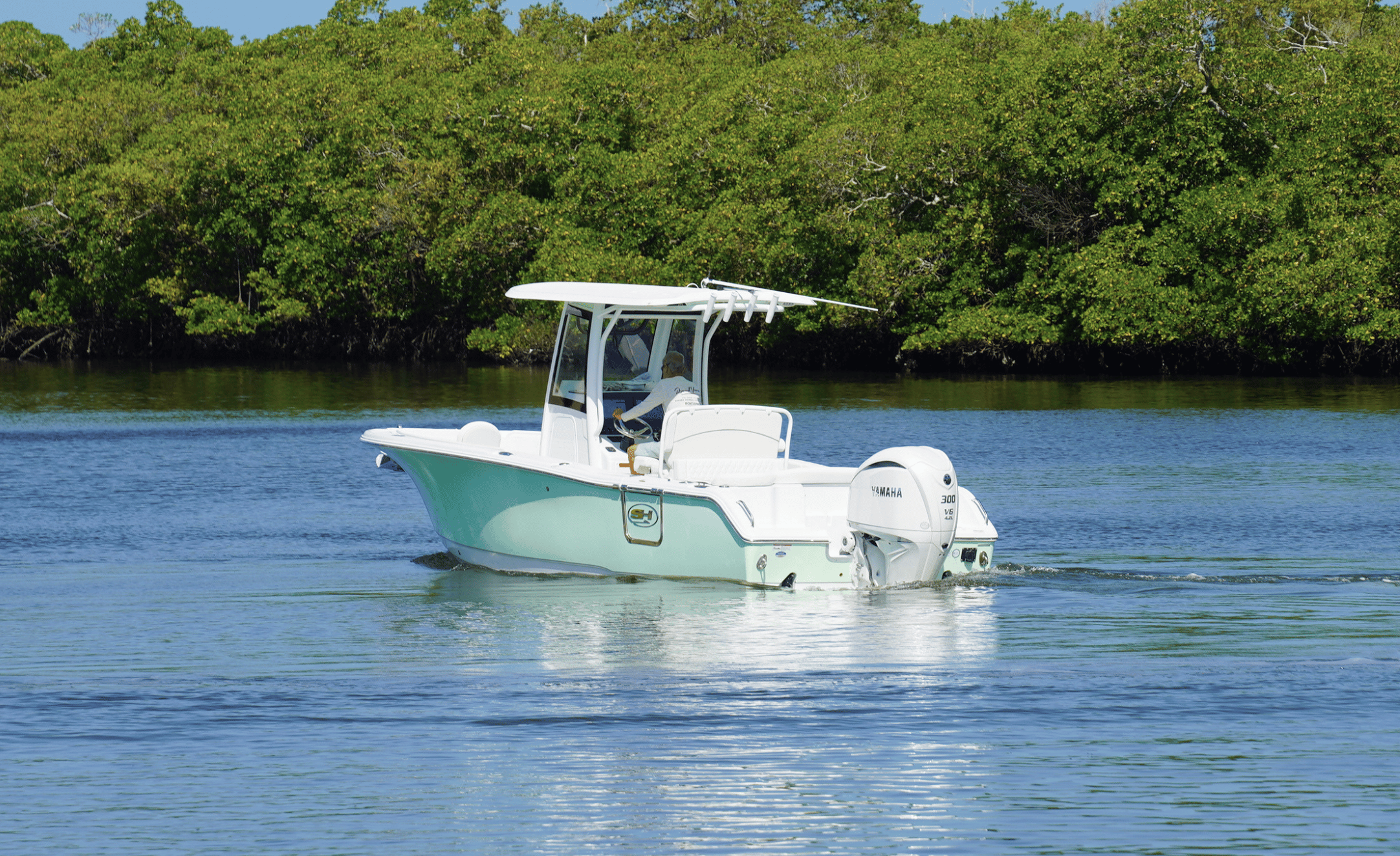 2027 SEA HUNT ULTRA 255SE - Image 4