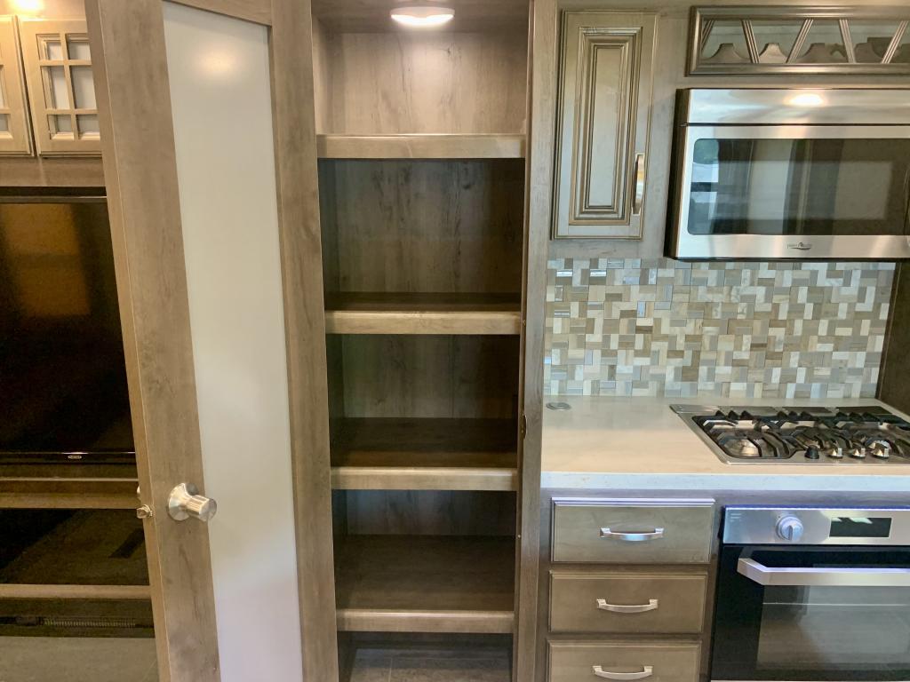 2019 Keystone Montana 3811MS - Image 19