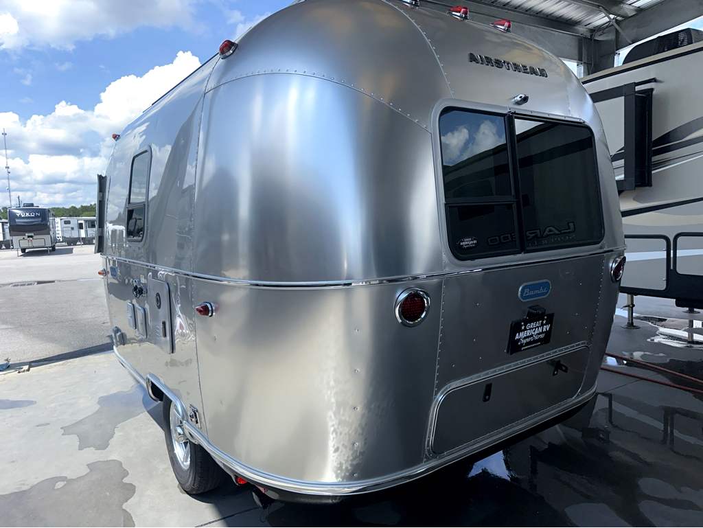 2026 AIRSTREAM BAMBI 16RB - Image 3