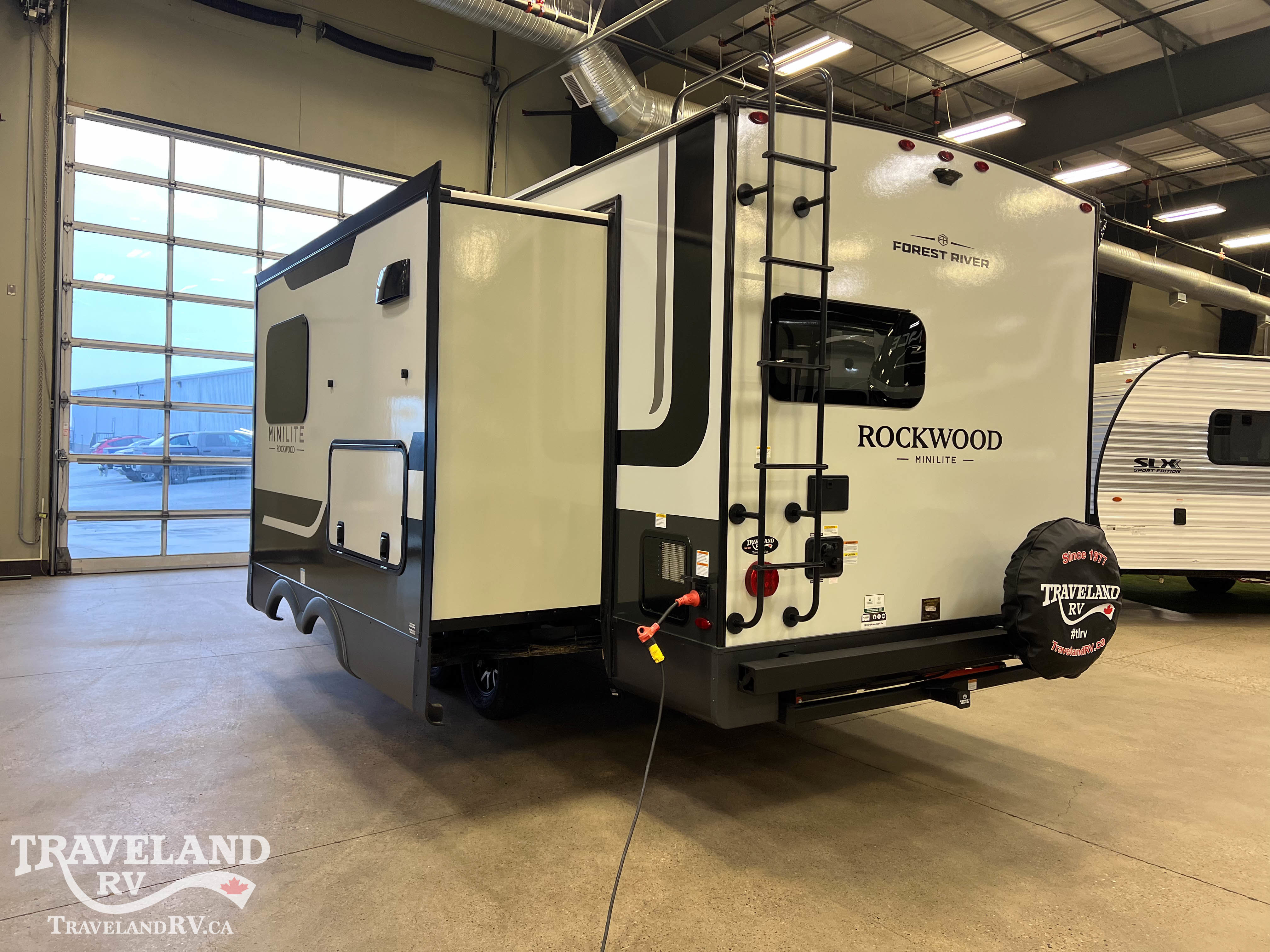 2026 Forest River Rockwood Mini Lite 2522FB - Image 4