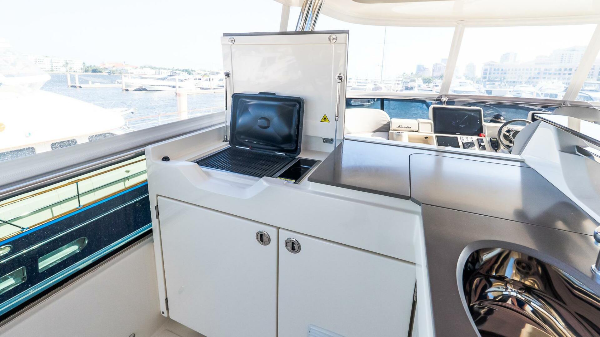 2024 Absolute Navetta 68 - Image 27