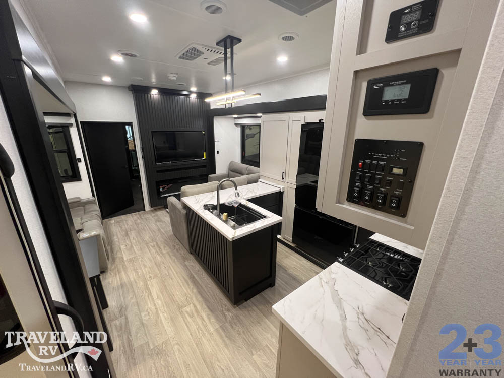 2027 Jayco Seismic Fifth Wheel Toy Hauler 395 - Image 10