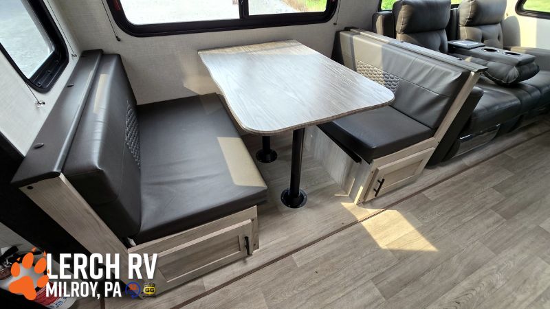 2024 KZ RV Sportsmen 303RL - Image 9
