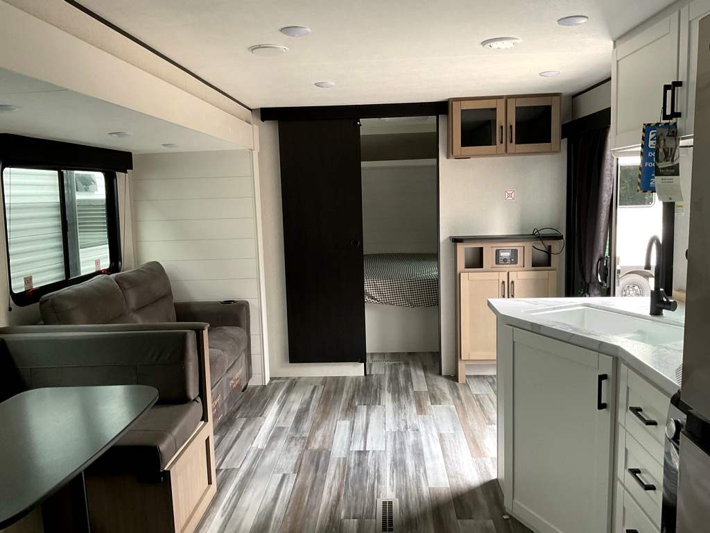 2026 Jayco Jay Flight SLX 380DQS - Image 10