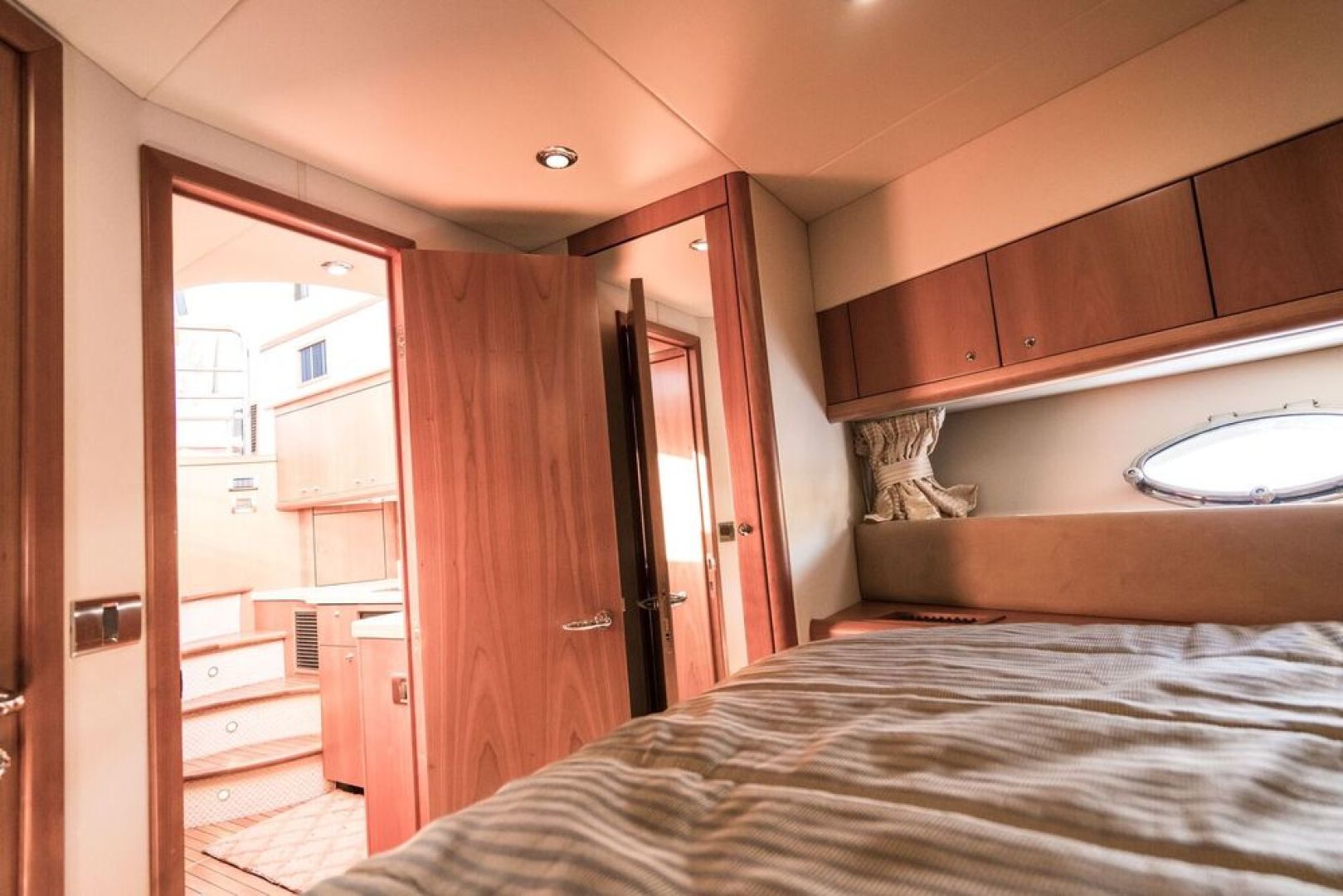 2010 Sunseeker Predator - Image 27