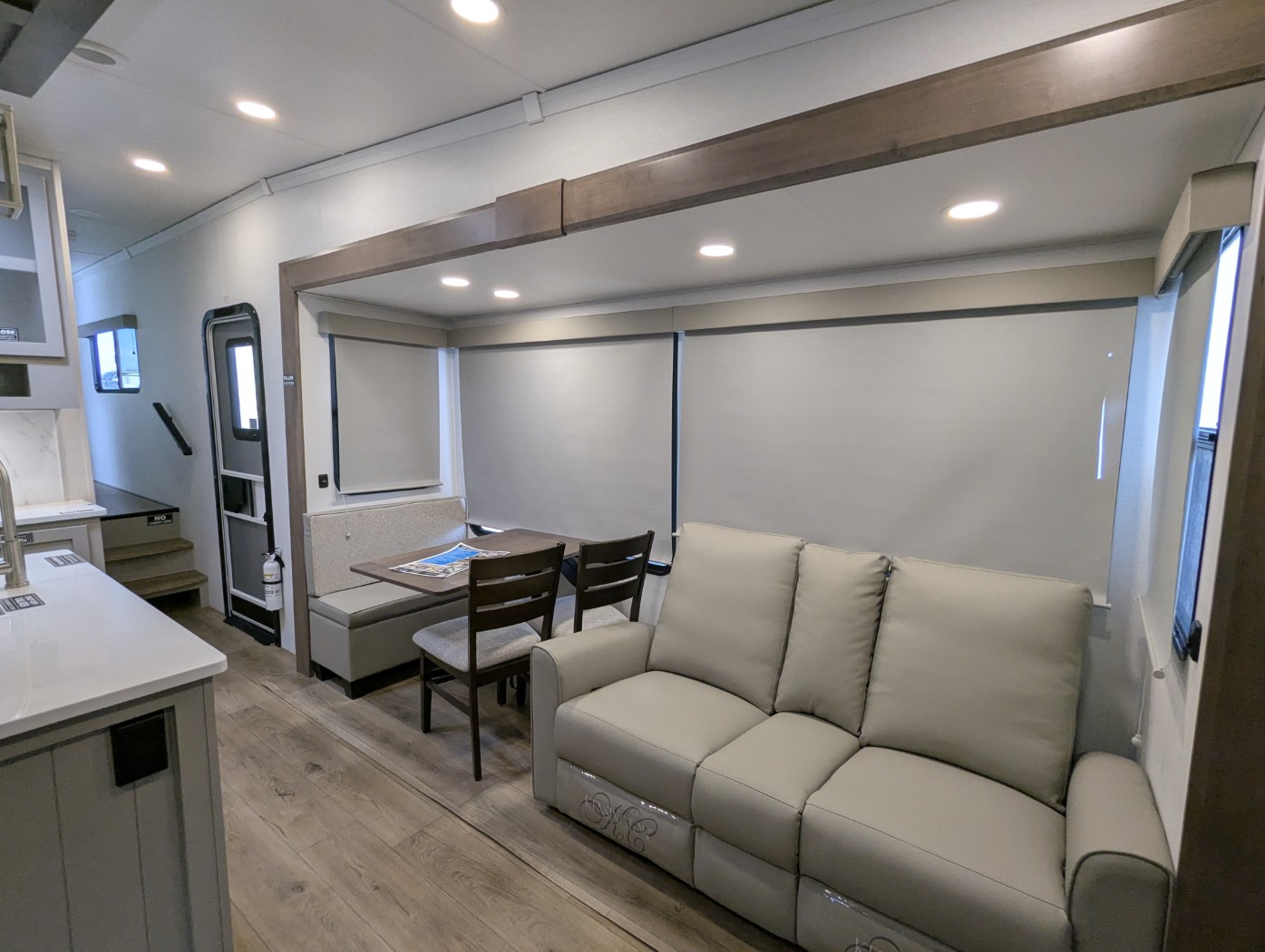 2026 Alliance RV Avenue 39MBR - Image 26